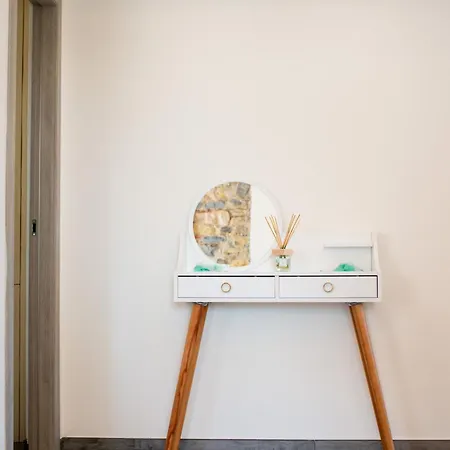 Apartment Dama
